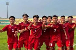 U16 Việt Nam thắng đậm Singapore trong trận ra quân; Câu lạc bộ Thanh Hóa nhận thưởng hơn 1 tỷ đồng