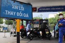 Giá xăng dầu tiếp tục giảm nhẹ từ chiều 1/8