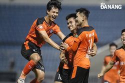 Hấp dẫn hai cuộc đua ở V-League