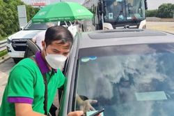 Từ tháng 8: Phạt nặng ô tô đi vào cao tốc không dán thẻ ETC, không phân loại rác phạt tới 1 triệu đồng