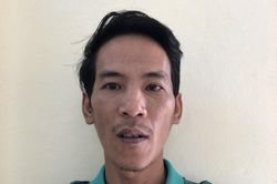 Cán bộ địa chính đòi 'bôi trơn' 100 triệu để làm sổ đỏ
