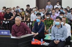 Hơn 1.000 người 'sập bẫy' lừa của cựu Chủ tịch Trung tâm hỗ trợ người nghèo