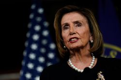 Quan chức Mỹ: Bà Pelosi có quyền thăm Đài Loan