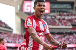 Reinildo: Mật mã phòng ngự của Simeone