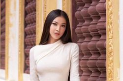 Á hậu Kim Duyên lên tiếng giữa tin đồn bị nhà trường buộc thôi học