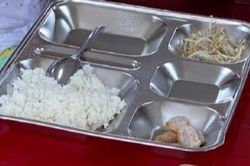 Chính trị - Xã hội Chính trị - Xã hội Bếp trưởng… nhận nhiều hơn hiệu trưởng