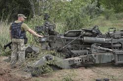 Nga tuyên bố phá hủy hàng chục pháo M777 và HIMARS, Ukraine phủ nhận