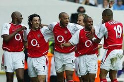 'Arsenal bất bại' không phải là đội bóng vĩ đại nhất Premier League'