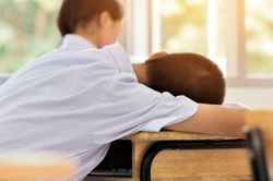 Vụ nam sinh 0 điểm tiếng Anh vì ngủ quên: Giám thị ngỡ thí sinh đã làm bài xong, chờ hết giờ để nộp bài