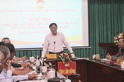 Gặp mặt chức sắc Công giáo và Tin lành tiêu biểu