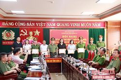 Tổng kết cao điểm tuyên truyền, kiểm tra an toàn PCCC khu dân cư, hộ gia đình, nhà để ở kết hợp sản xuất, kinh doanh