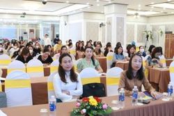 Chính trị - Xã hội Phụ nữ Bồi dưỡng kỹ năng lãnh đạo, quản lý cho đội ngũ nữ viên chức giữ chức vụ lãnh đạo, quản lý