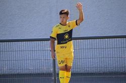 Nhờ hiệu ứng Quang Hải, Ligue 2 đổi lịch trận đấu của Pau FC sang khung giờ vàng?
