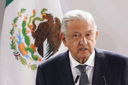 Tổng thống Mexico kêu gọi lệnh ngừng bắn toàn cầu trong 5 năm