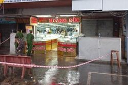 Nguyên nhân đối tượng nổ súng cướp tiệm vàng ở Huế