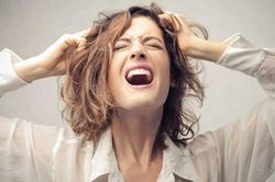 3 nhóm bệnh nguy hiểm phụ nữ U40 phải đối mặt, cần tăng cường 5 nhóm thực phẩm này để đối phó các triệu chứng tiền mãn kinh