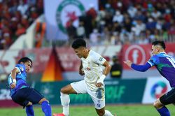 CLB Hà Nội nới rộng khoảng cách với HAGL