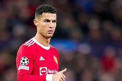 Harry Maguire lên tiếng bênh vực C.Ronaldo