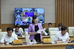 Dịch phức tạp nơi nào cũng xin vắc xin, khi kiểm soát được thì tiêm chững lại