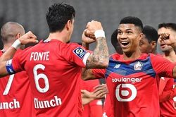 Soi kèo nhà cái Lille vs Auxerre. Nhận định, dự đoán bóng đá Ligue 1 (20h00, 7/8)