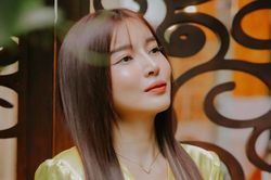 Cao Thái Hà có động thái gây chú ý giữa tin đồn có bạn trai mới
