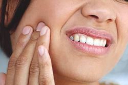 Thuốc gì giúp giảm đau răng?