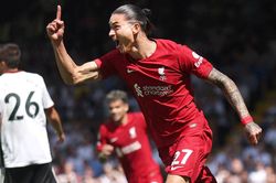 Ngày Nunez không cứu nổi Liverpool