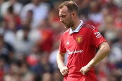 MU: Lisandro Martinez và Eriksen đã chơi thế nào trước Brighton?