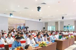 Hà Nội, TPHCM và Vùng KTTĐ miền Trung 'nắm tay' phát triển du lịch