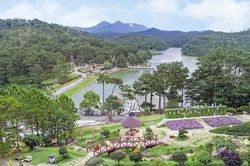 Đà Lạt: Miễn phí vé vào Thung lũng Tình yêu cho người Lâm Đồng