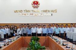 Kinh tế Khoa học - công nghệ Trao đổi kinh nghiệm về triển khai xây dựng chính quyền điện tử