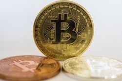 'Gót chân Achilles' của blockchain khiến hàng tỷ USD bị đánh cắp