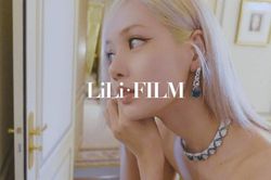Trong Vlog mới toanh, Lisa Blackpink tiết lộ lý do phải cắt tóc mái
