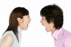 Sau hai năm kết hôn, từ một người yêu đời vui vẻ tôi rơi vào trầm cảm, tóc bạc không đếm nổi chỉ vì vợ chồng khắc khẩu
