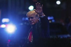 Nghị sĩ Jim Banks: Ông Trump đã 'quyết định' về việc tái tranh cử