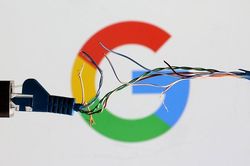 Vụ nổ điện khiến Google gặp sự cố mất kết nối?