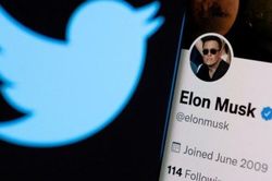 Elon Musk bán cổ phiếu Tesla trị giá gần 7 tỷ USD