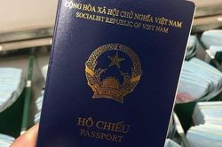 Bộ Ngoại giao cập nhật tình hình xử lý hộ chiếu mẫu mới