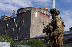 Vì sao Tổng thống Ukraine kêu gọi ép Nga rời nhà máy hạt nhân Zaporizhzhia