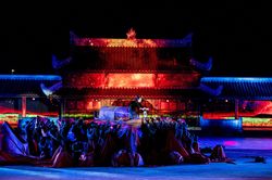 Đạo diễn Đặng Lê Minh Trí và show diễn thực cảnh đầu tiên về Khát vọng hòa bình