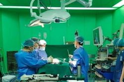 Nghỉ việc không chỉ vì lương thấp