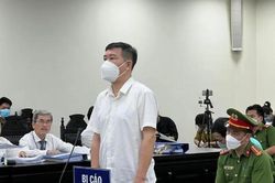 Cựu trưởng Công an quận Tây Hồ đưa ra đề nghị gì tại tòa?