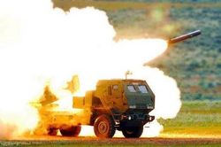 Quân đội Mỹ kêu gọi sản xuất 900 hệ thống HIMARS