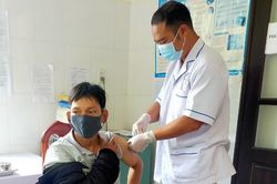 Lạc Dương: Tiếp tục triển khai hiệu quả công tác phòng chống dịch Covid-19 và tiêm vắc xin phòng Covid-19
