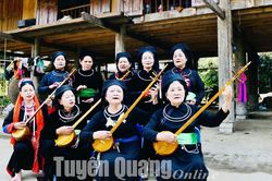 Chuyện dân vận của Then Mỵ