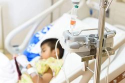 Số trẻ nhập viện vì Covid-19 ở TP.HCM có dấu hiệu tăng trở lại