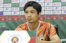 Công Phượng từ chối nói về chấn thương trước trận cầu đinh gặp Hà Nội FC