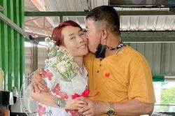 Vợ đăng tuyển nhân tình cho chồng