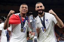 Mbappe tự đề cử vào top 3 Quả bóng vàng 2022