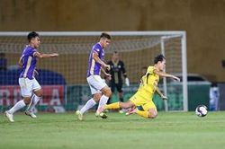 Kết quả vòng 12 V-League: Đánh bại Hoàng Anh Gia Lai, Hà Nội FC vô địch lượt đi V-League 2022